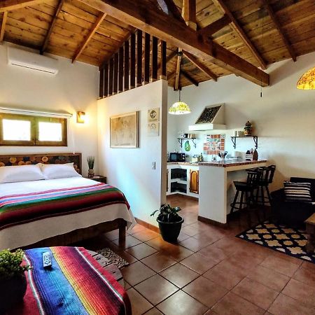 Hacienda El Galeon Apartment เอนเซนาดา ภายนอก รูปภาพ