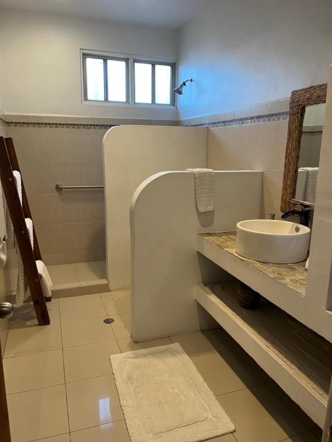 Hacienda El Galeon Apartment เอนเซนาดา ภายนอก รูปภาพ