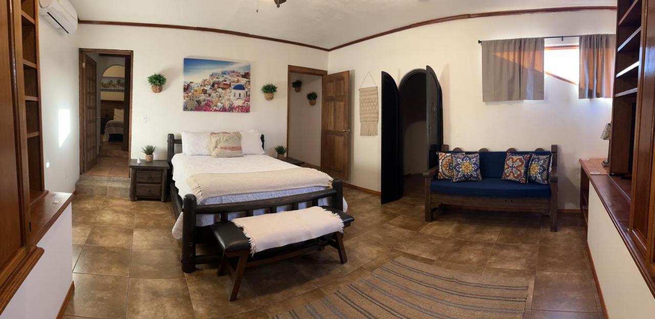 Hacienda El Galeon Apartment เอนเซนาดา ภายนอก รูปภาพ